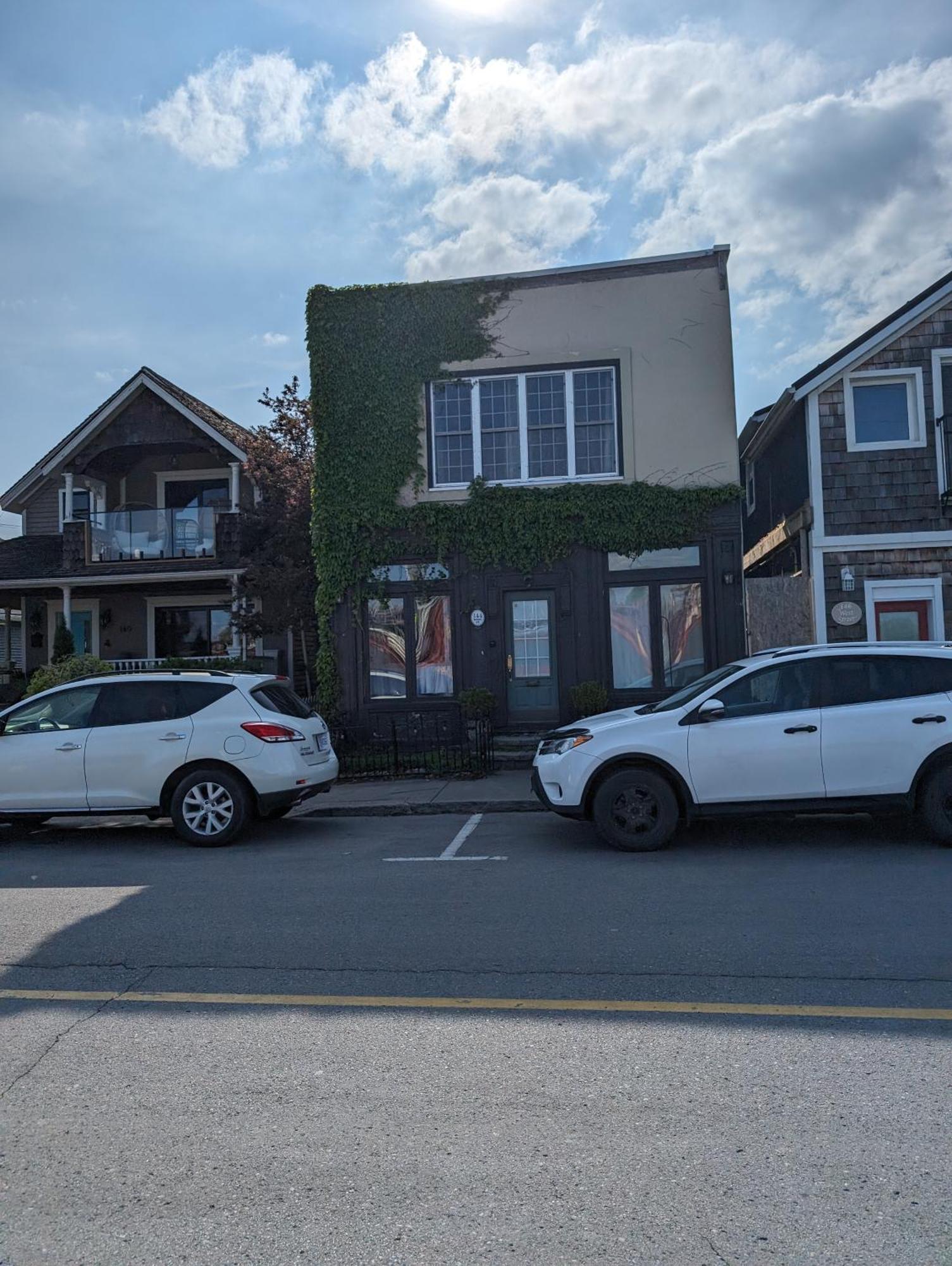 Canalside Restaurant, Inn & Kitchen Store Port Colborne Exterior foto